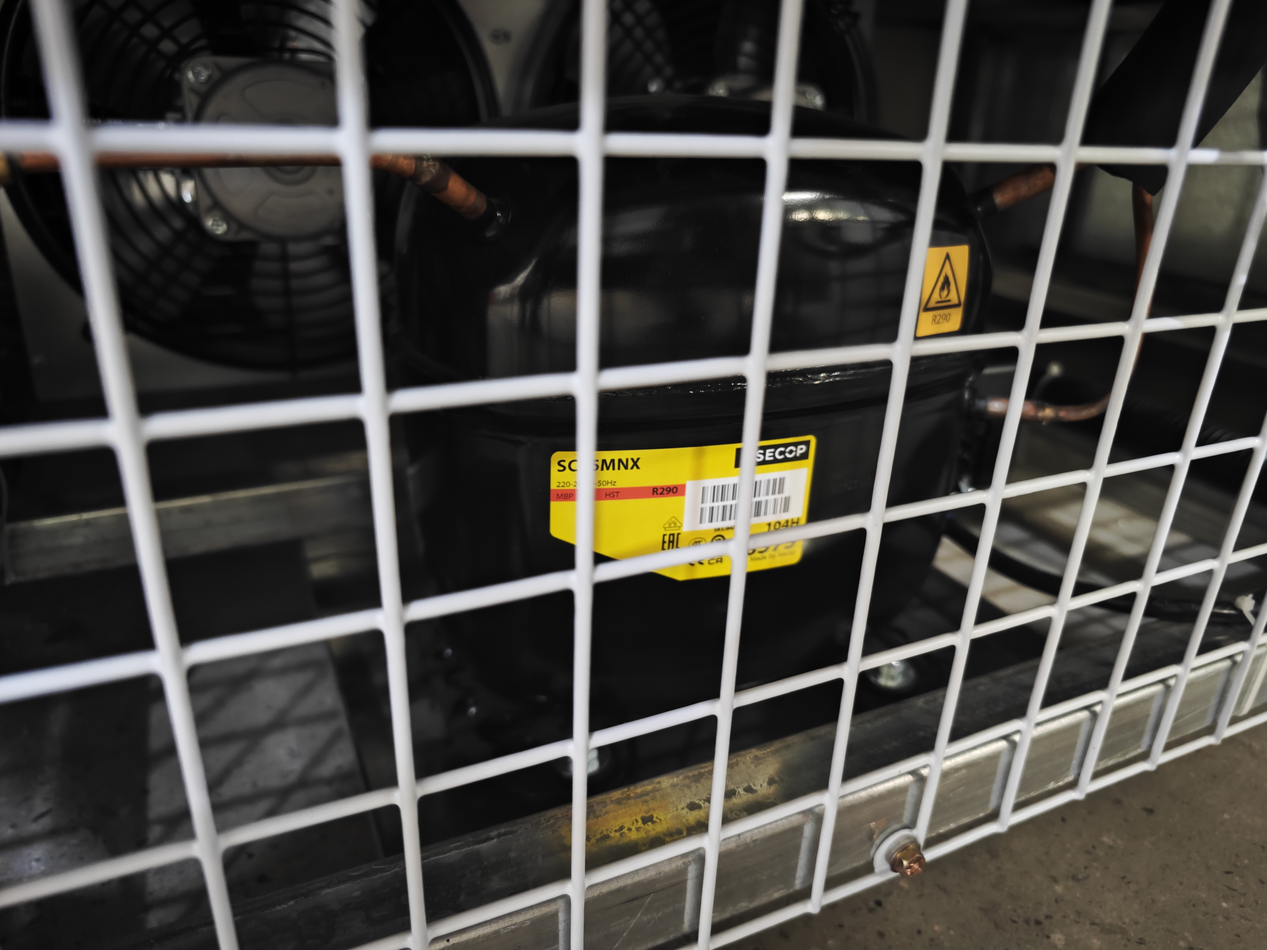 Application Cases of Supermarket Freezer Compressors